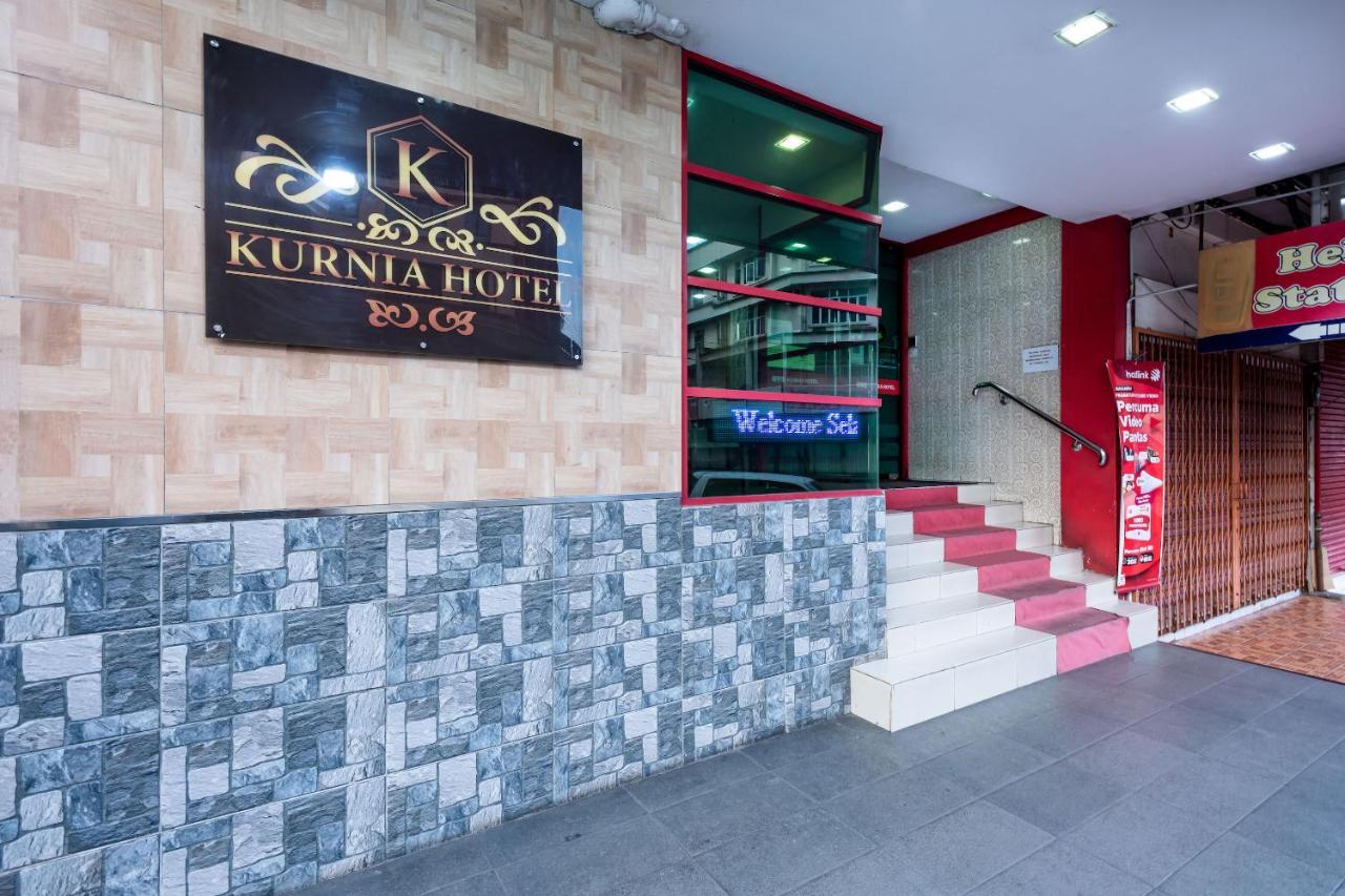 Oyo 89997 Kurnia Hotel 타와우 외부 사진