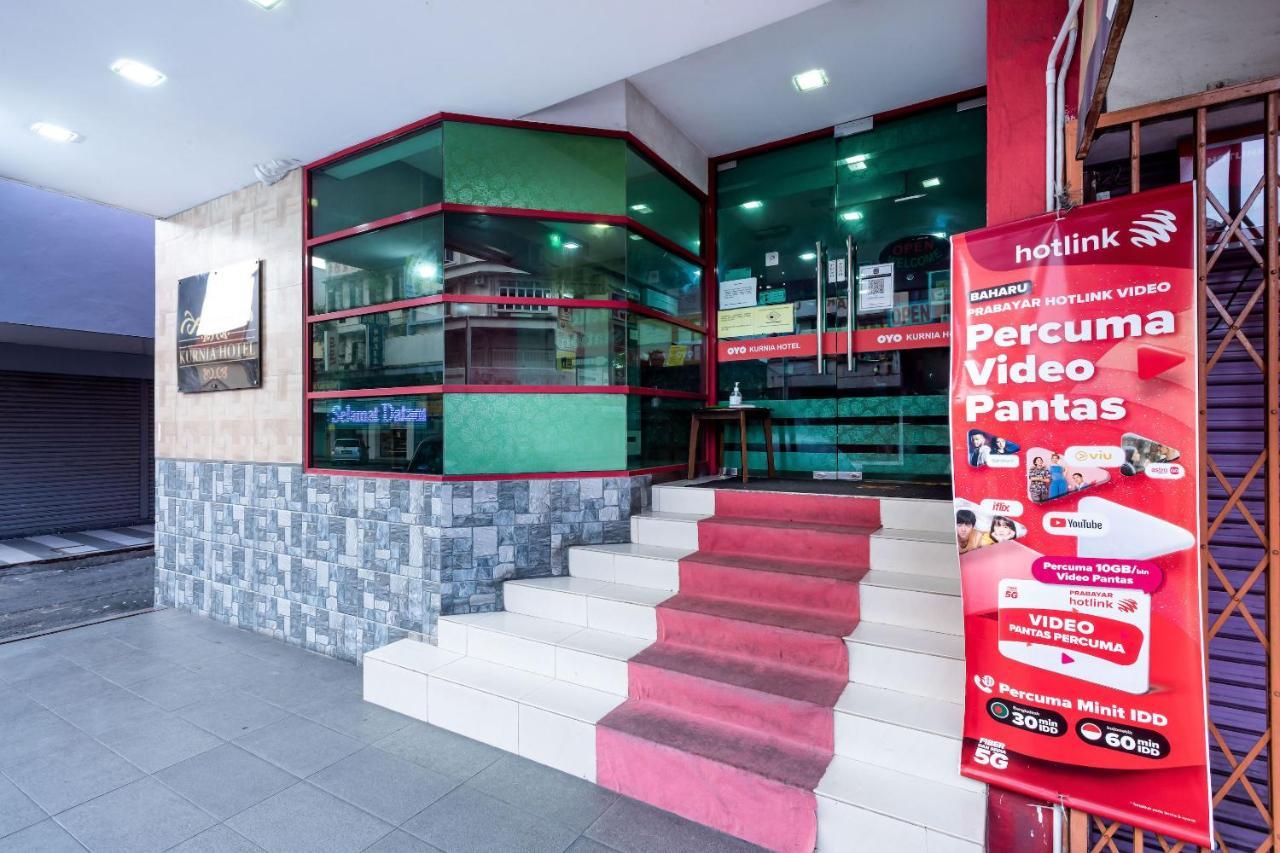 Oyo 89997 Kurnia Hotel 타와우 외부 사진